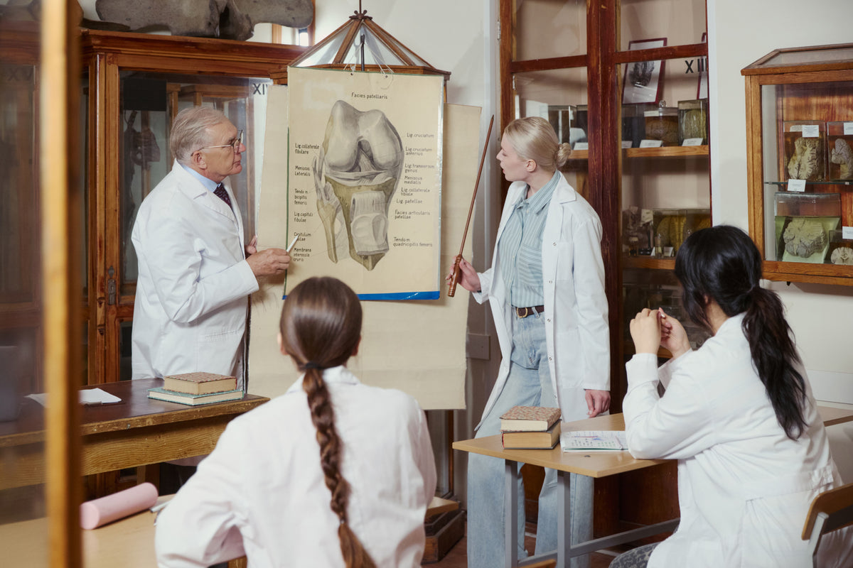 Andrew Taylor Still entwickelte die Osteopathie Ende des 19. Jahrhunderts.