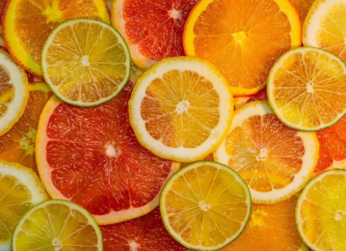 Vitamin C ist ein notwendiger Cofaktor für die Kollagensynthese.